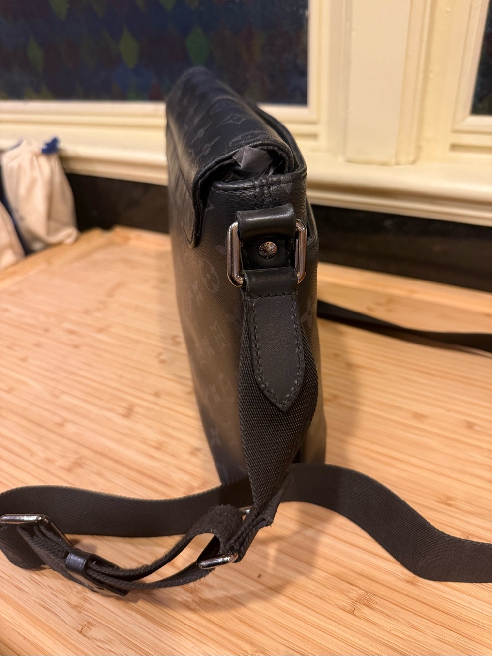 100% authentic  Louis Vuitton Men's Black Monogram eclipse Crossbody project bag - Picture 2 of 12